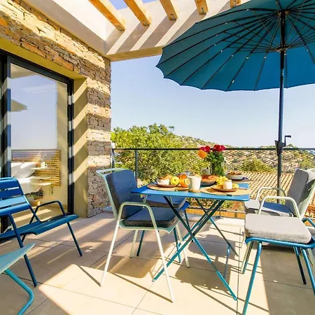 Select'sohome - Face A La Avec Piscine A - Capnat-c04 Apartment *