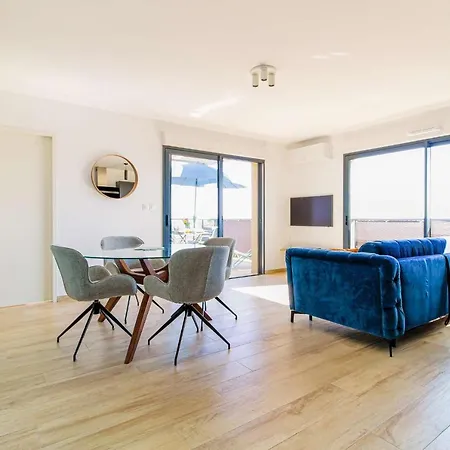 Select'sohome - Face A La Avec Piscine A - Capnat-c04 * Bormes-les-Mimosas